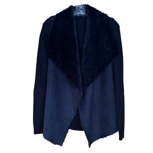 Romeo & Juliet Couture Black Sweater Jacket, Faux Leather, Sherpa, Sz Small, EUC - Picture 1 of 3